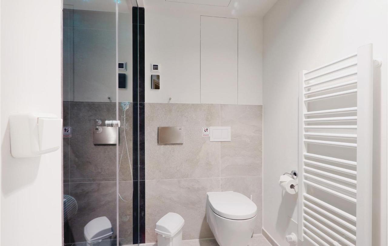 Nice Apartment In Luebeck Travemuende With Sauna Ngoại thất bức ảnh