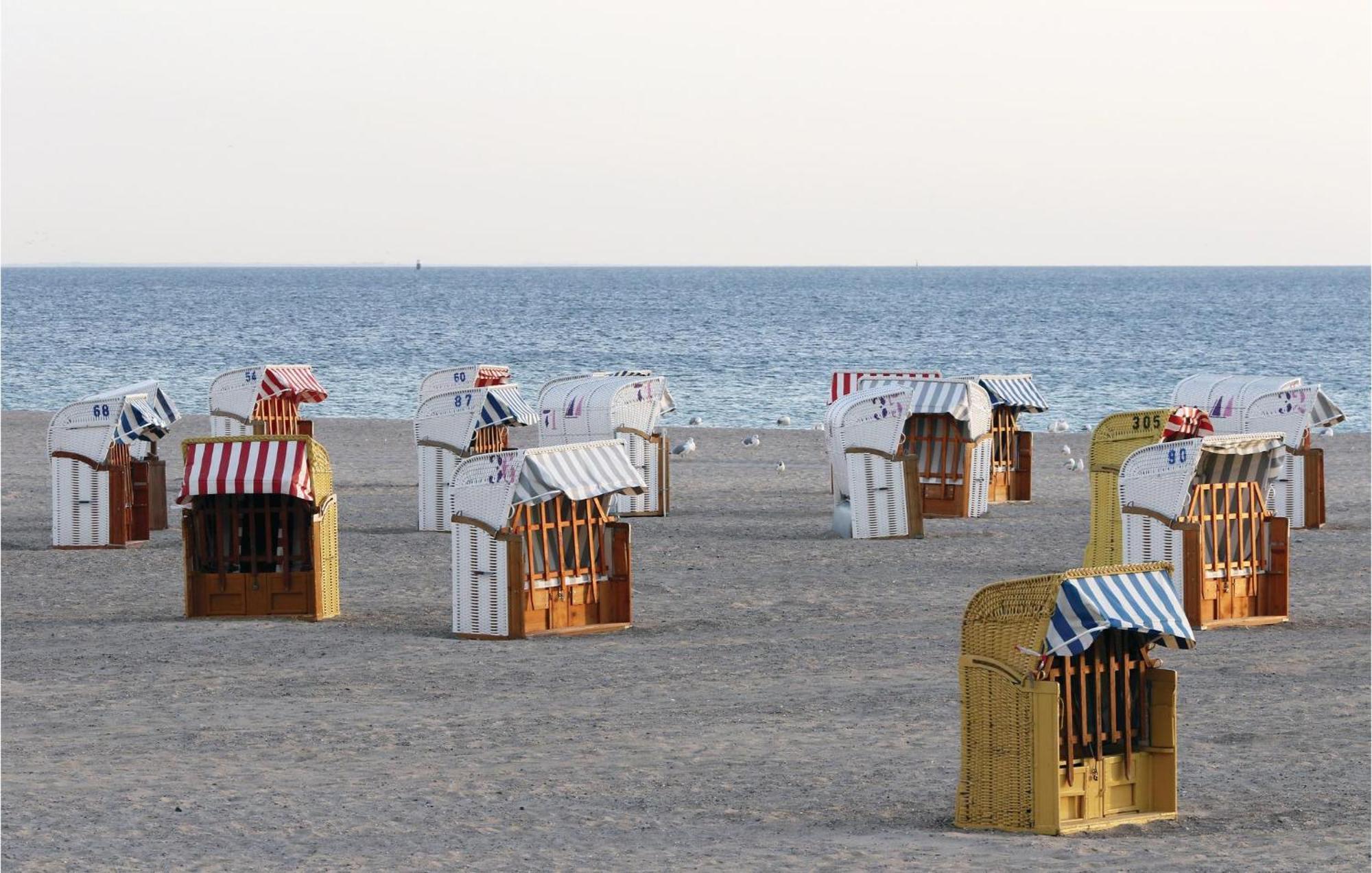 Nice Apartment In Luebeck Travemuende With Sauna Ngoại thất bức ảnh