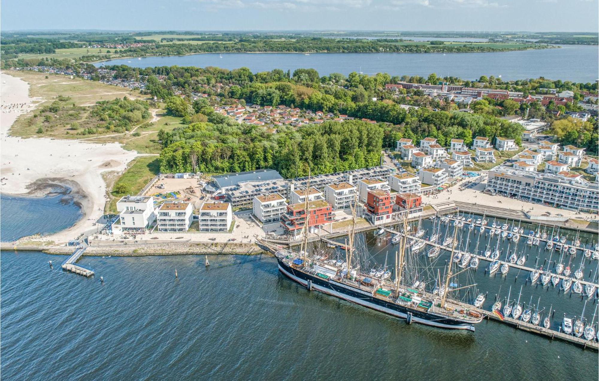 Nice Apartment In Luebeck Travemuende With Sauna Ngoại thất bức ảnh